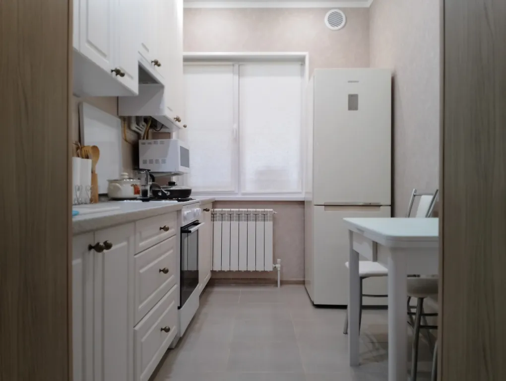 Уютная квартира с современным ремонтом в спальном районе