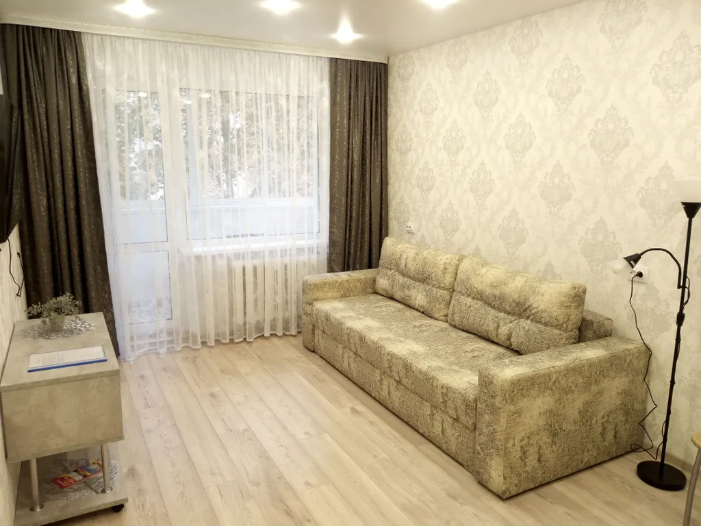 Светлая чистая уютная 2-комнатная квартира с современным ремонтом