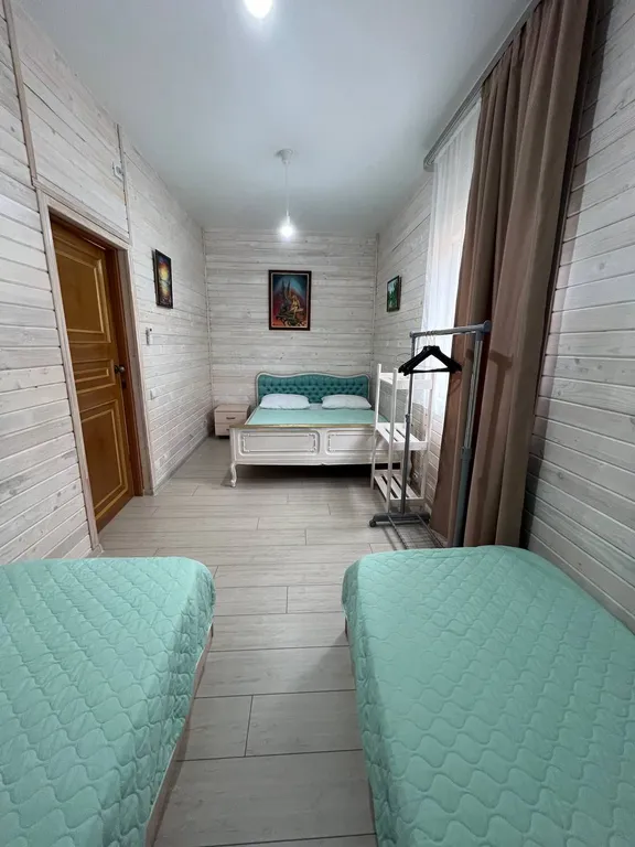 Коттедж Домик у художника — Кучугуры