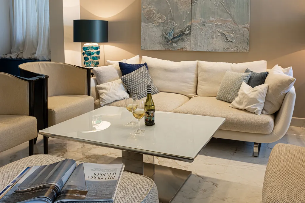 Апартаменты Аэрос с террасой и видом на море