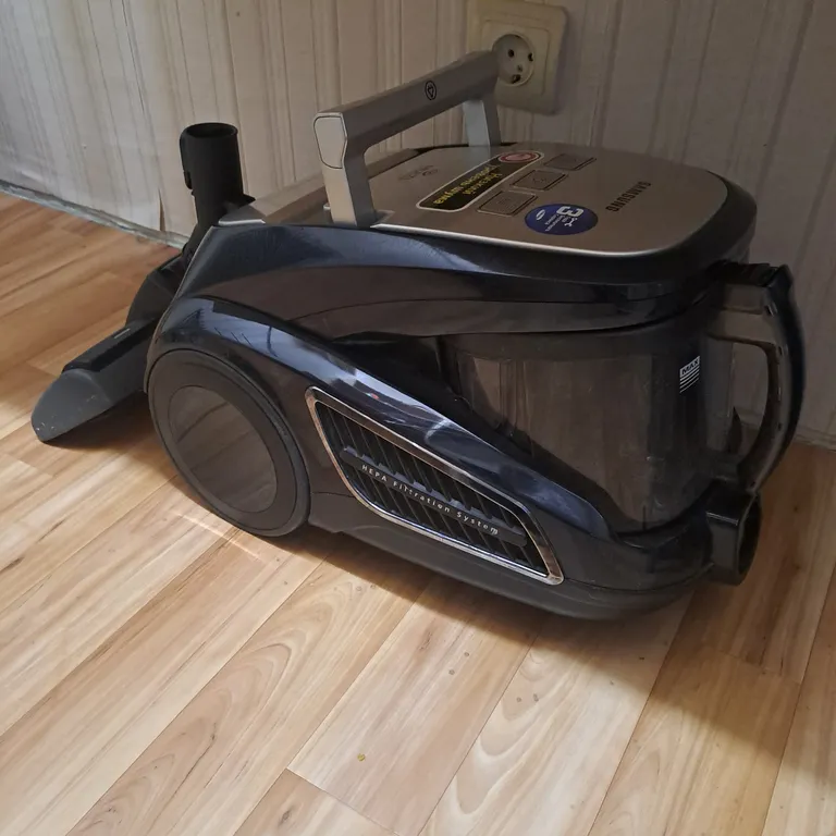 Светлая, чистая и уютная квартира с хорошим расположением