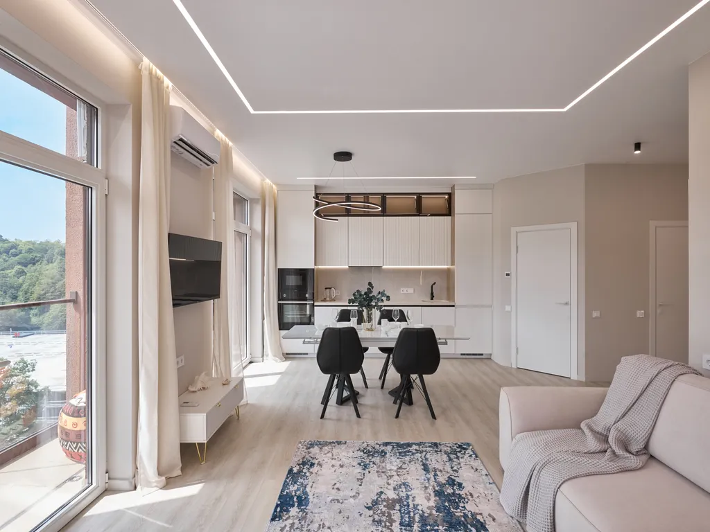 Дизайнерская евро-трехкомнатная квартира с потрясающими видами