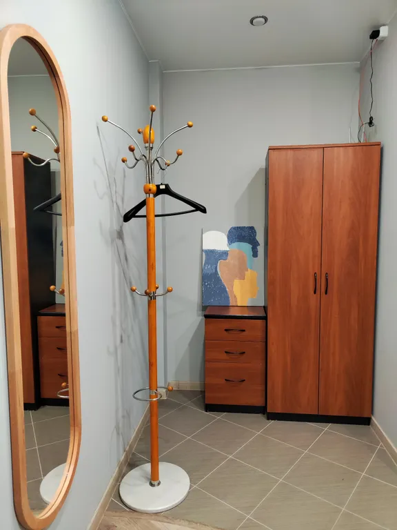 Просторная квартира у площади в доме с лифтом