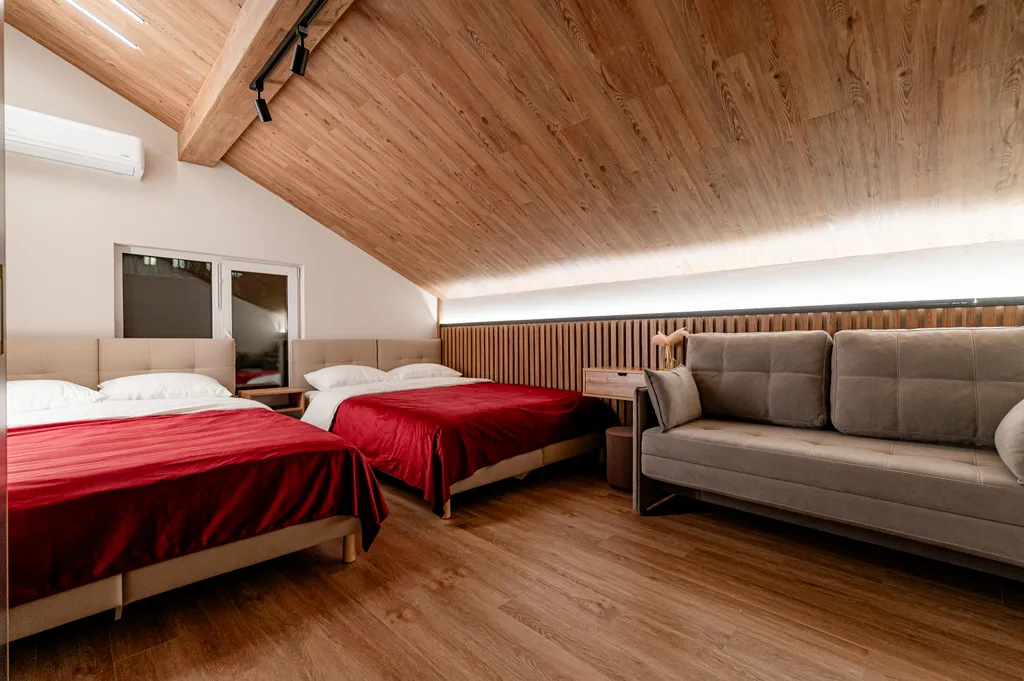 Баня и басейн в Ликино