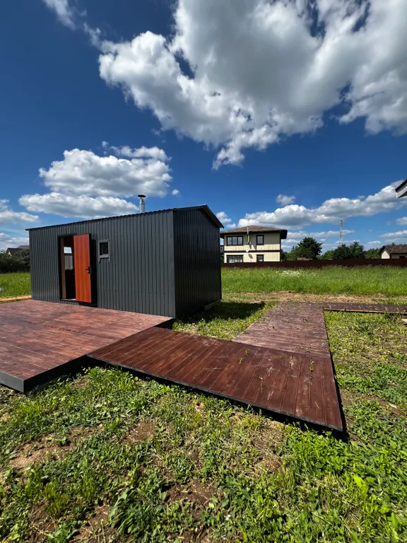 Уютный дом рядом с озером