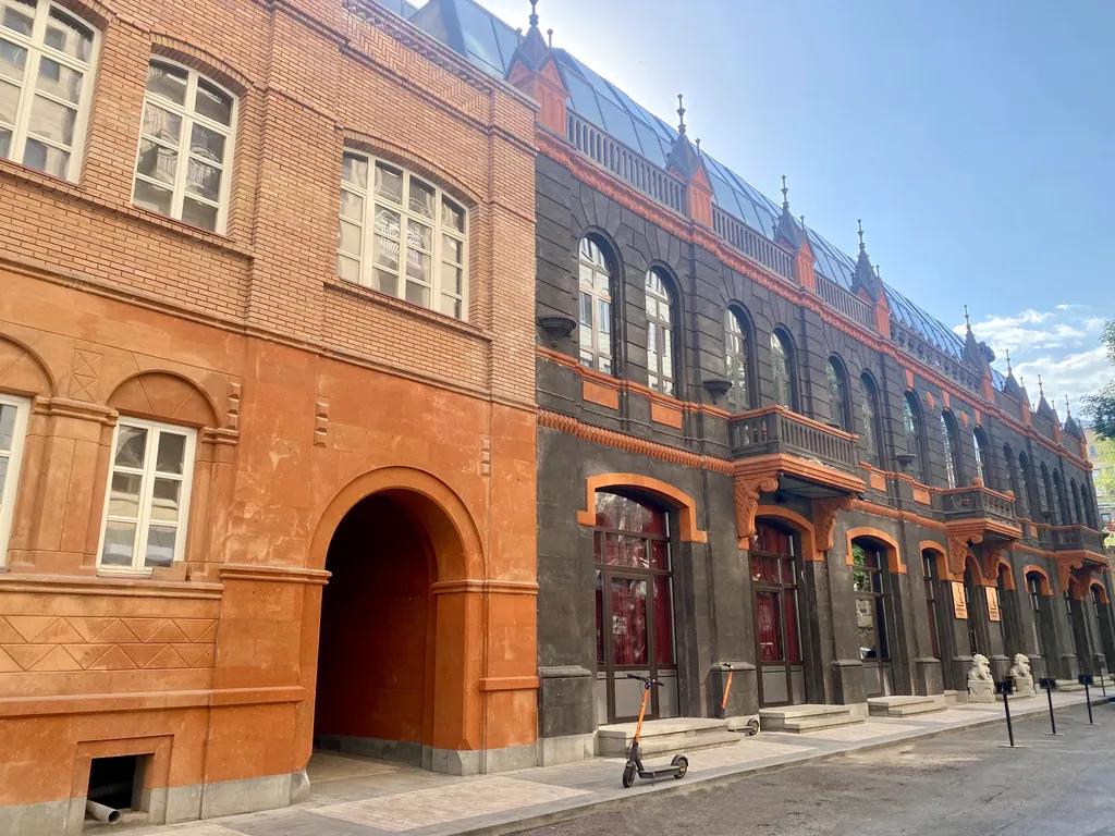 Heart of Yerevan City Center Luxury Apartments Twin