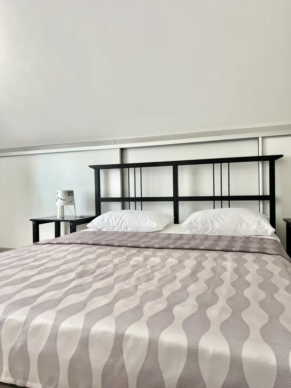 Загородный дом 5 спален с бассейном и большой территорией