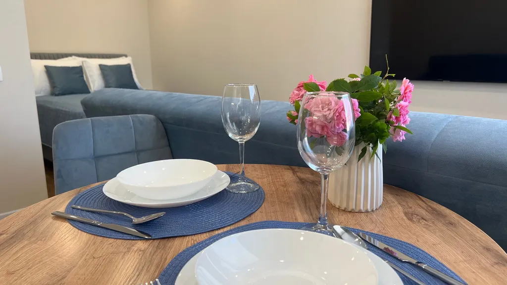 Апартамент у часовой башни и дома гильдии