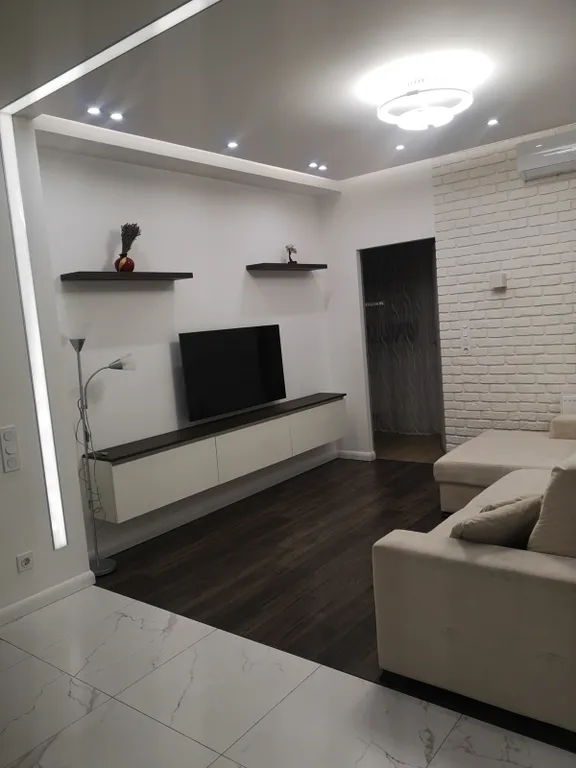 3-комнатная квартира с дизайнерским ремонтом в Маяке Минска