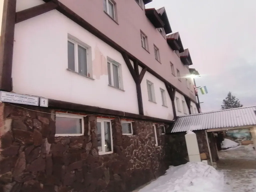 Апартамент с выходом на озеро