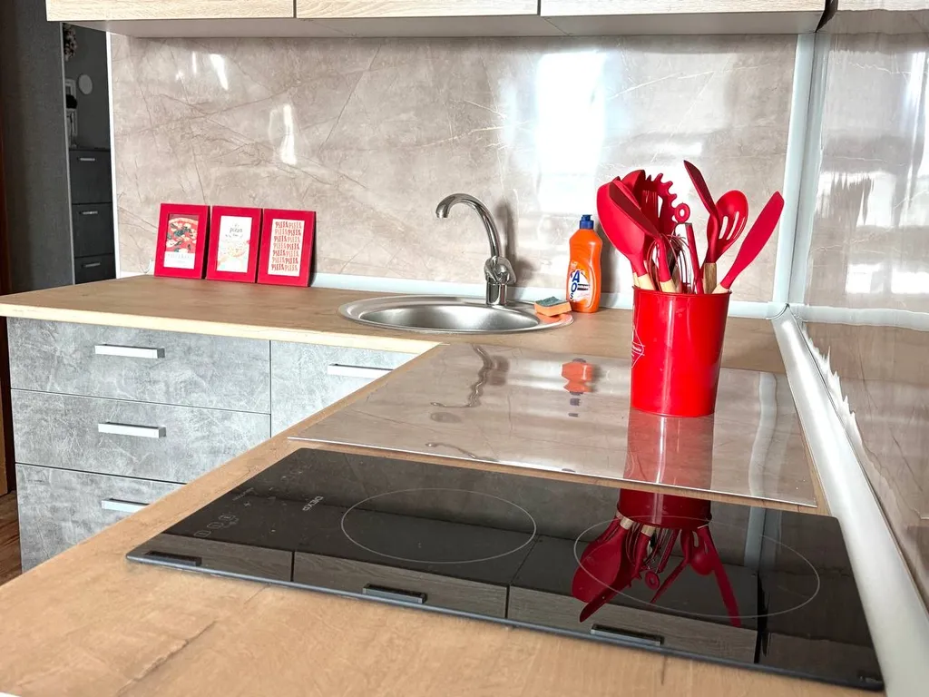 Комфортная двухкомнатная квартира на 23 этаже