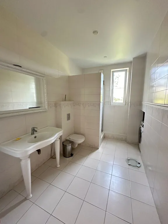 Дом с баней и бассейном!!!