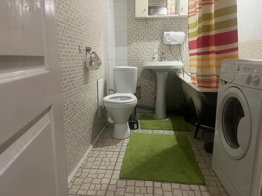 Просторная студия в сталинском доме