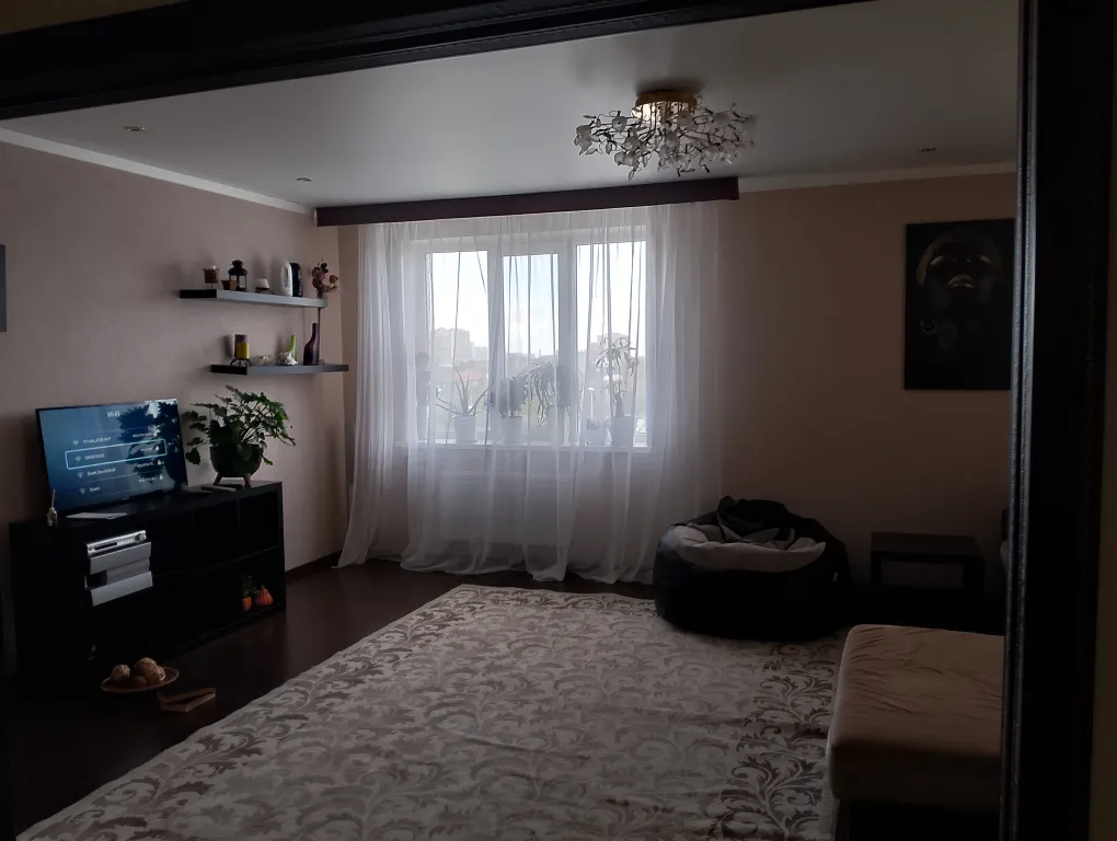 Просторная квартира в трёх кварталах от парка Галицкого