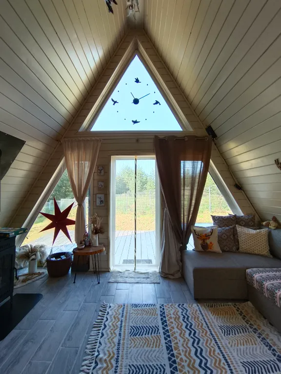 Коттедж Дом у реки — Ломоносов