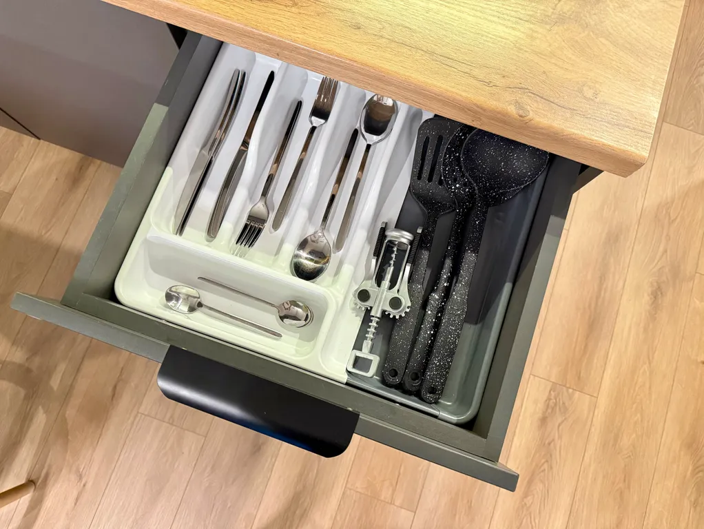 Дизайнерская студия с видом на реку