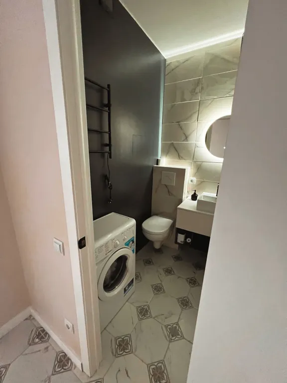 Студия с видом на лес