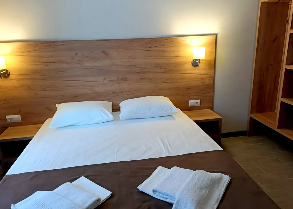 Двухместный номер с балконом с видом на фасад