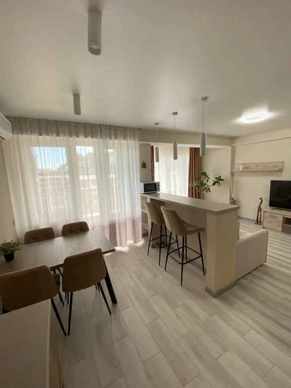 Элитная 2-комнатная квартира на берегу моря 63 м², 13/13