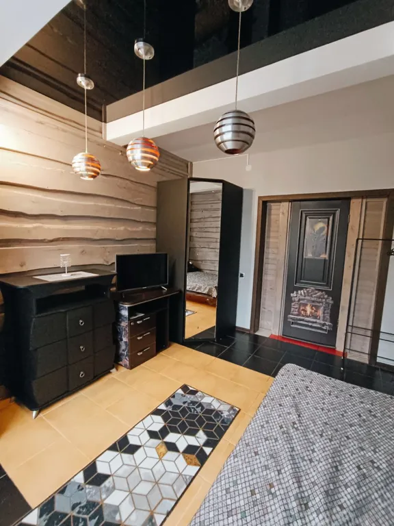 Апартаменты, в доме.