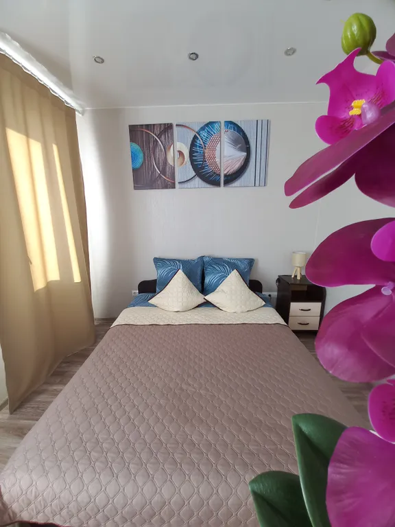 Квартира Вид на город с высоты птичьего полета — аренда посуточно в Бердск