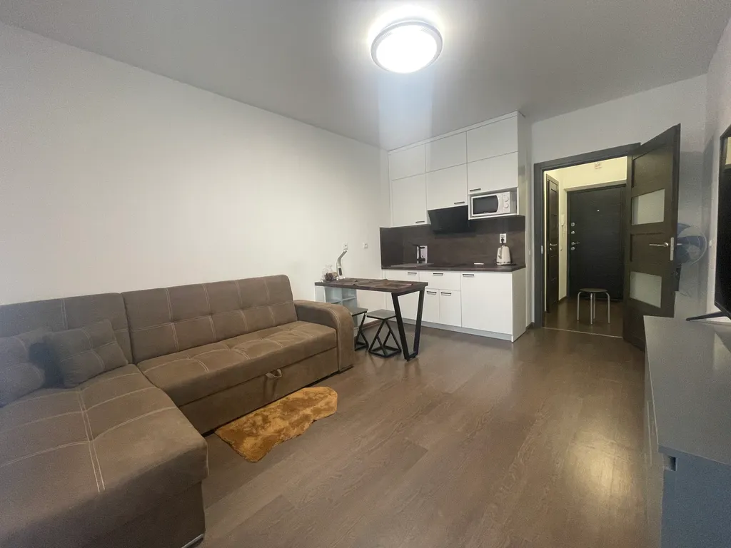 Комфортная новая студия