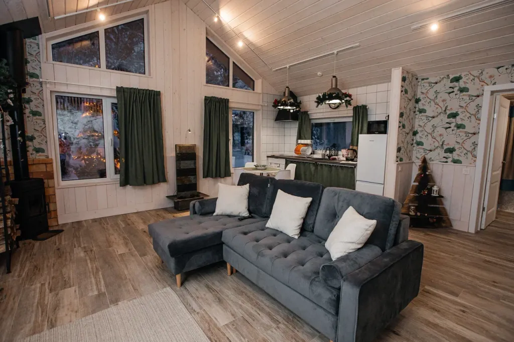 Дом с видом на лес