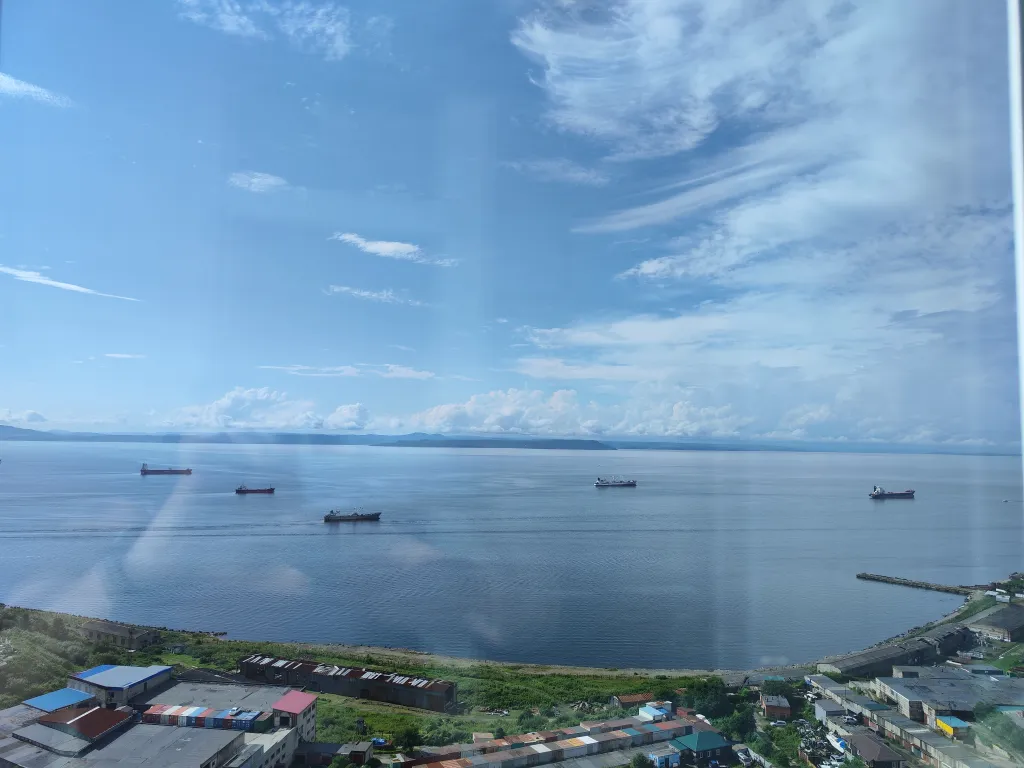 Квартира Двухкомнатная квартира с видом на море — Владивосток