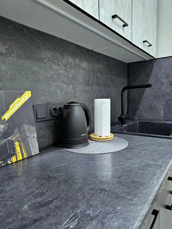 Best Guest House Апартаменты у ТРК Мармелад