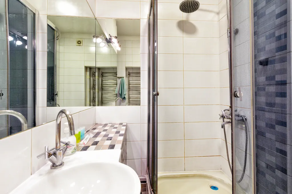 403. Лучший вариант для туриста и командированного. Самый центр