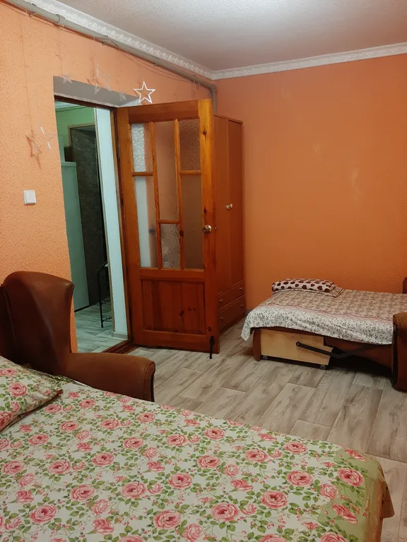 Коттедж Домик с беседкой — Евпатория