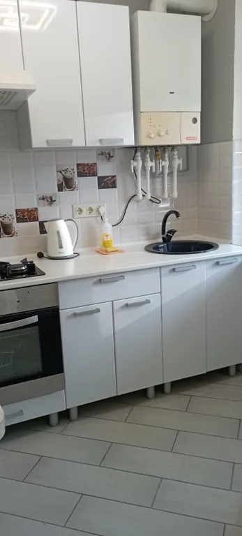 Двухкомнатная квартира возле моря