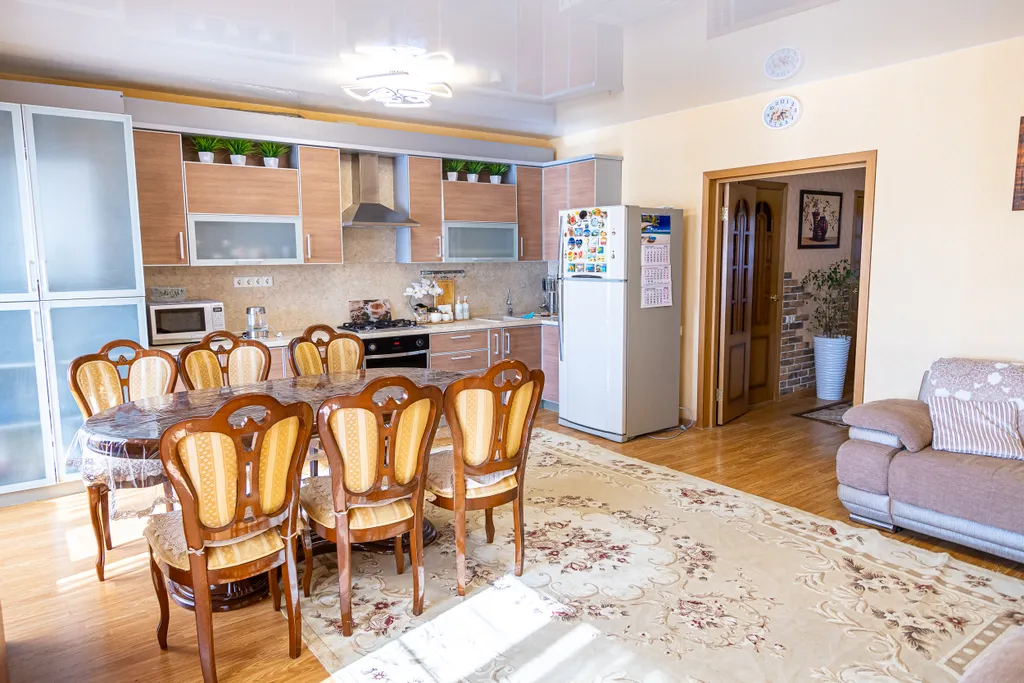 Уютная квартира около монастыря