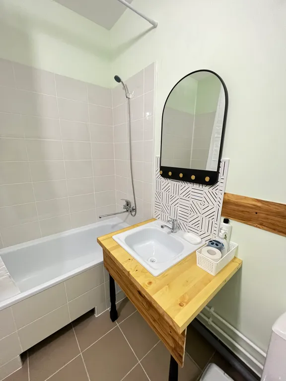 Студия на высоком этаже в новом доме