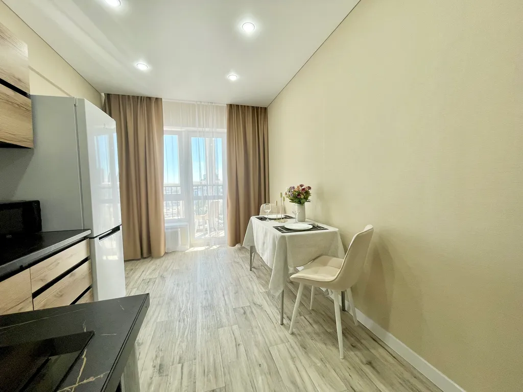 Завораживающий вид, центр, элитный дом, совсем новая