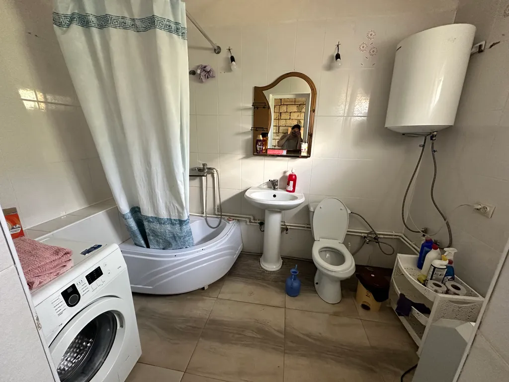 Дача на первой береговой линии моря