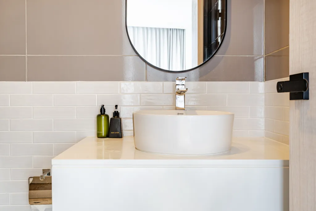 Новые апартаменты с видом на море у пляжа Карон