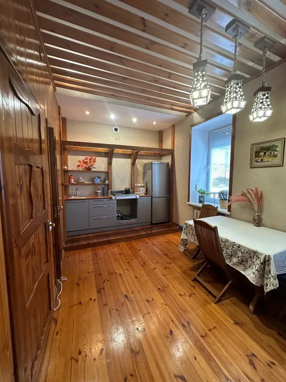 Уютная квартира с дизайнерским ремонтом в центре Феодосии