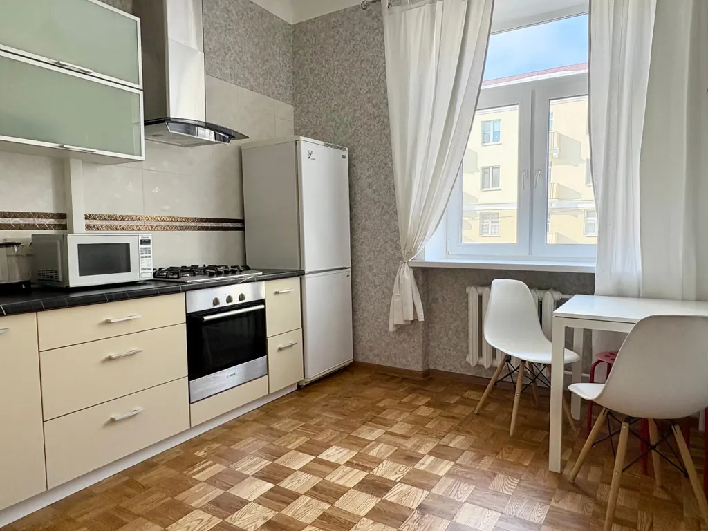 Уютные апартаменты у площади Победы