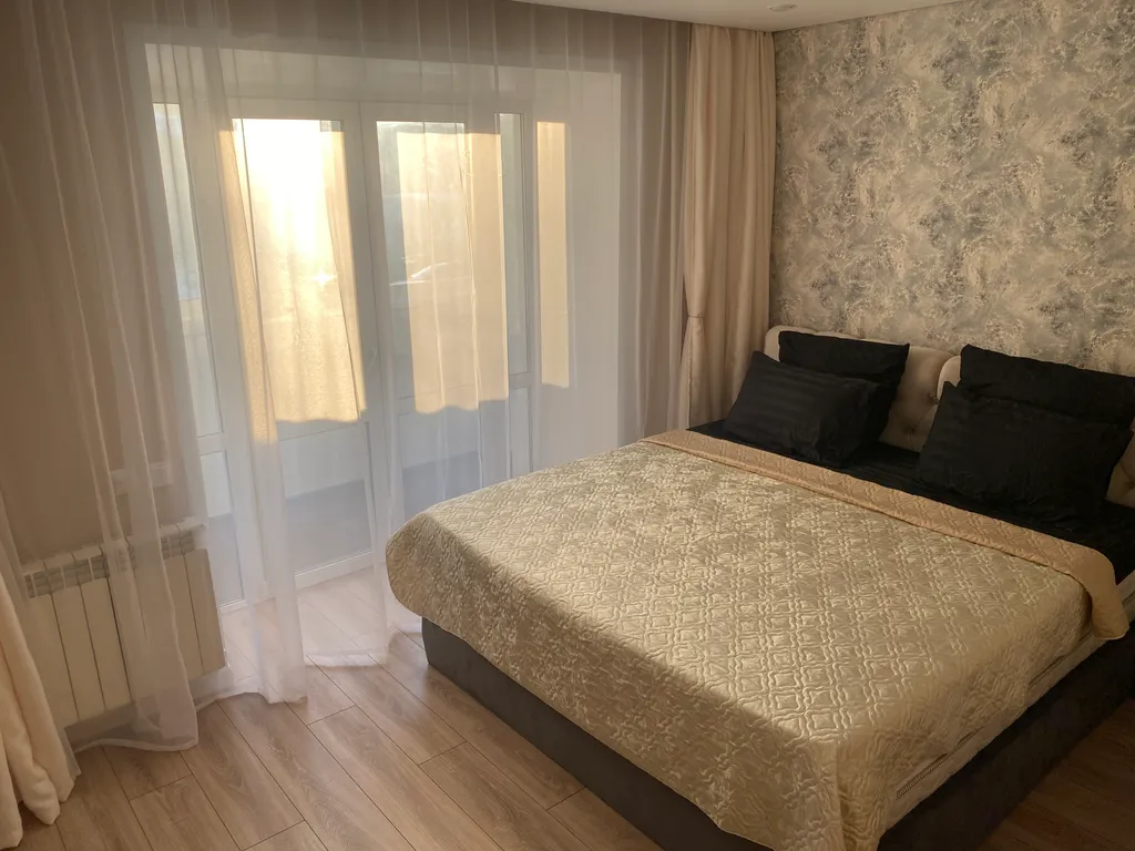 Уютная квартира с новым ремонтом на городских прудах