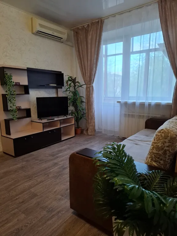 Уютная просторная квартира — аренда посуточно в Новокуйбышевск