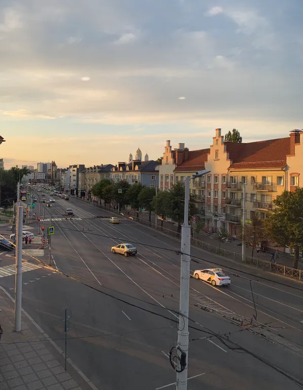 Квартира 2-комнатная Квартира — Калининград