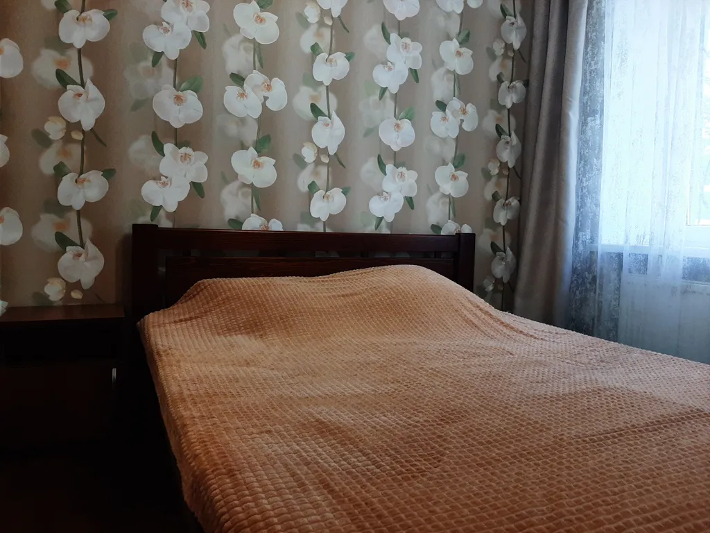 Коттедж Трёх комнатный дом до моря 5 минут пешком — Евпатория