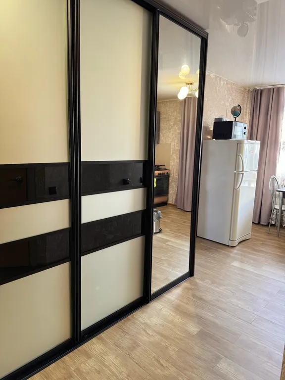 Квартира с видом на пруд