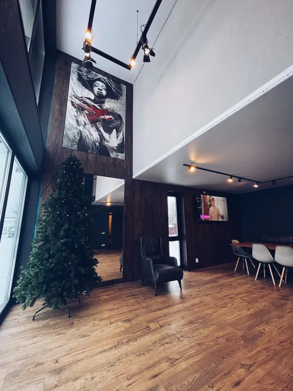 Дом Белый кролик 2