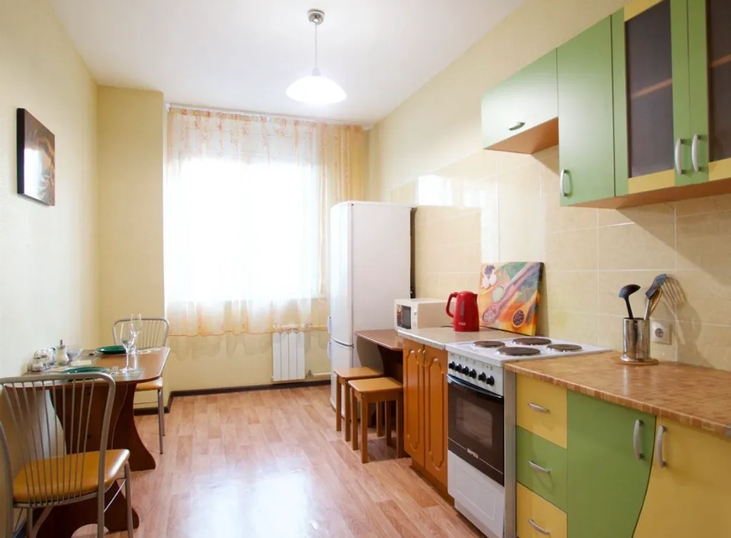 Квартира Большая однокомнатная квартира напротив трц планета — Красноярск