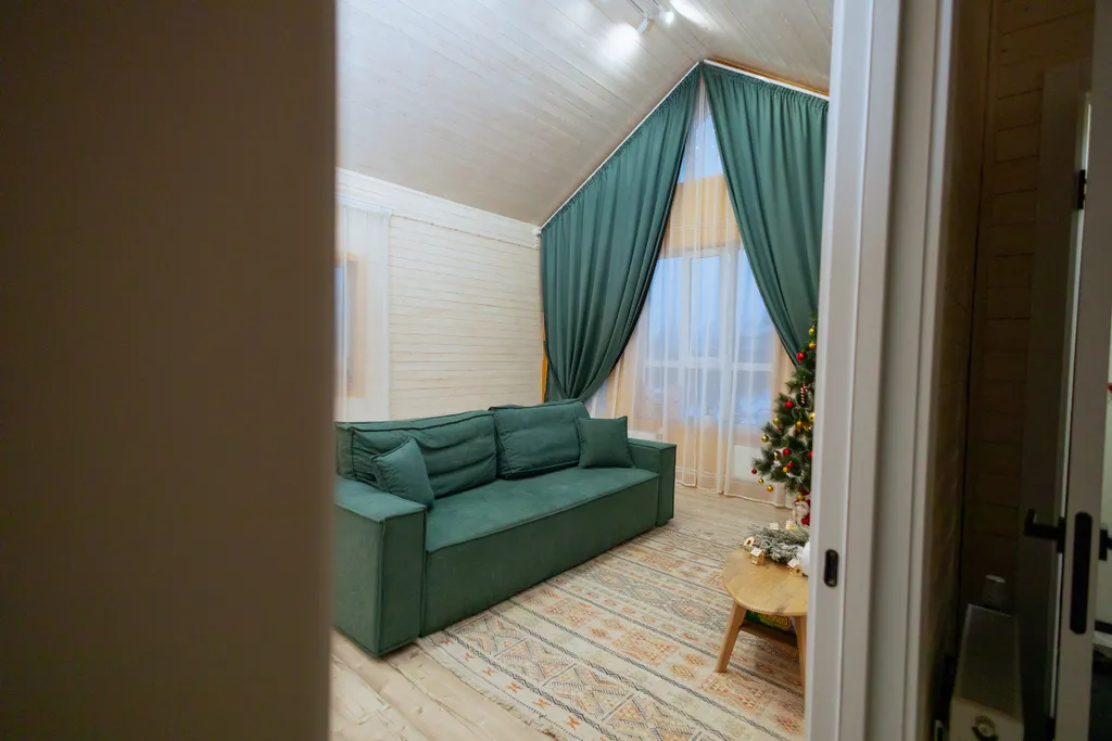 Домик вдали от городской суеты