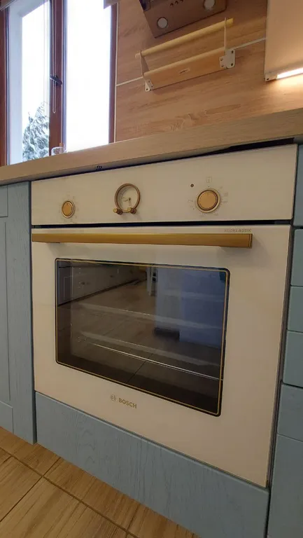 Уютная 3-х комнатная квартира с балконом и видом на горы