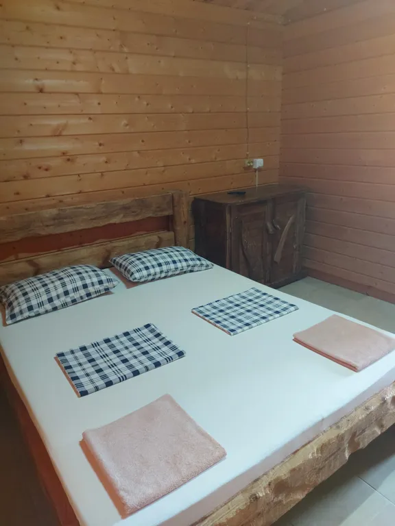 Коттедж 2-комнатный Дом — Кучугуры