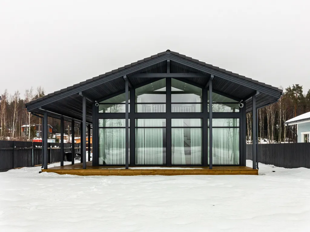 Дом с видом на озеро